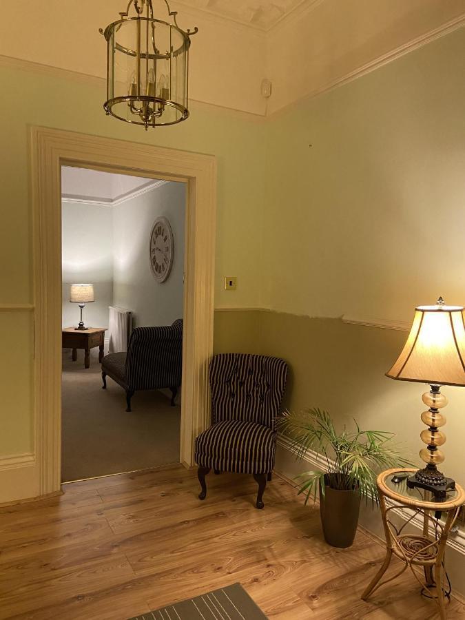 Bed and Breakfast Linden House à Torquay Extérieur photo